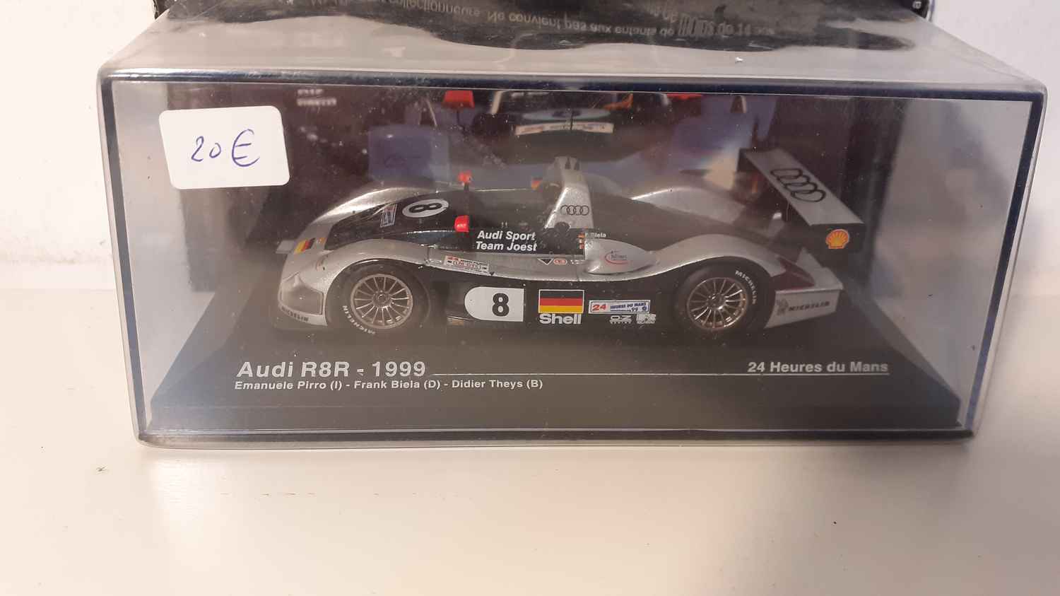 Audi R8R (24 heures du Mans de 1999)