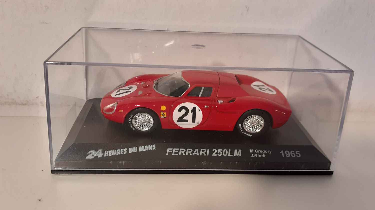 Ferrari 250LM (24 heures du Mans de 1965)