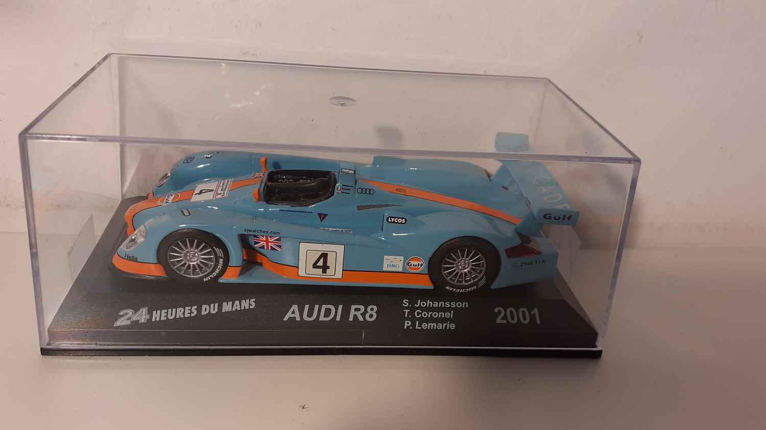 Audi R8 (24 heures du Mans de 2001) - Gulf