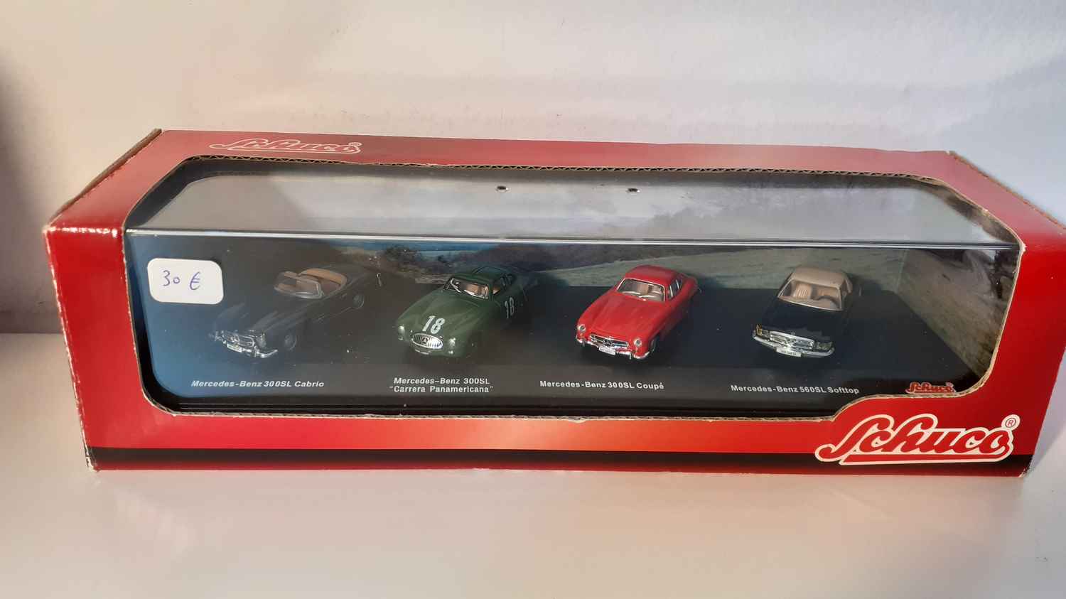 Mercedes-Benz (coffret de 4 voitures) Echelle 1/72ème (coffret N°2)