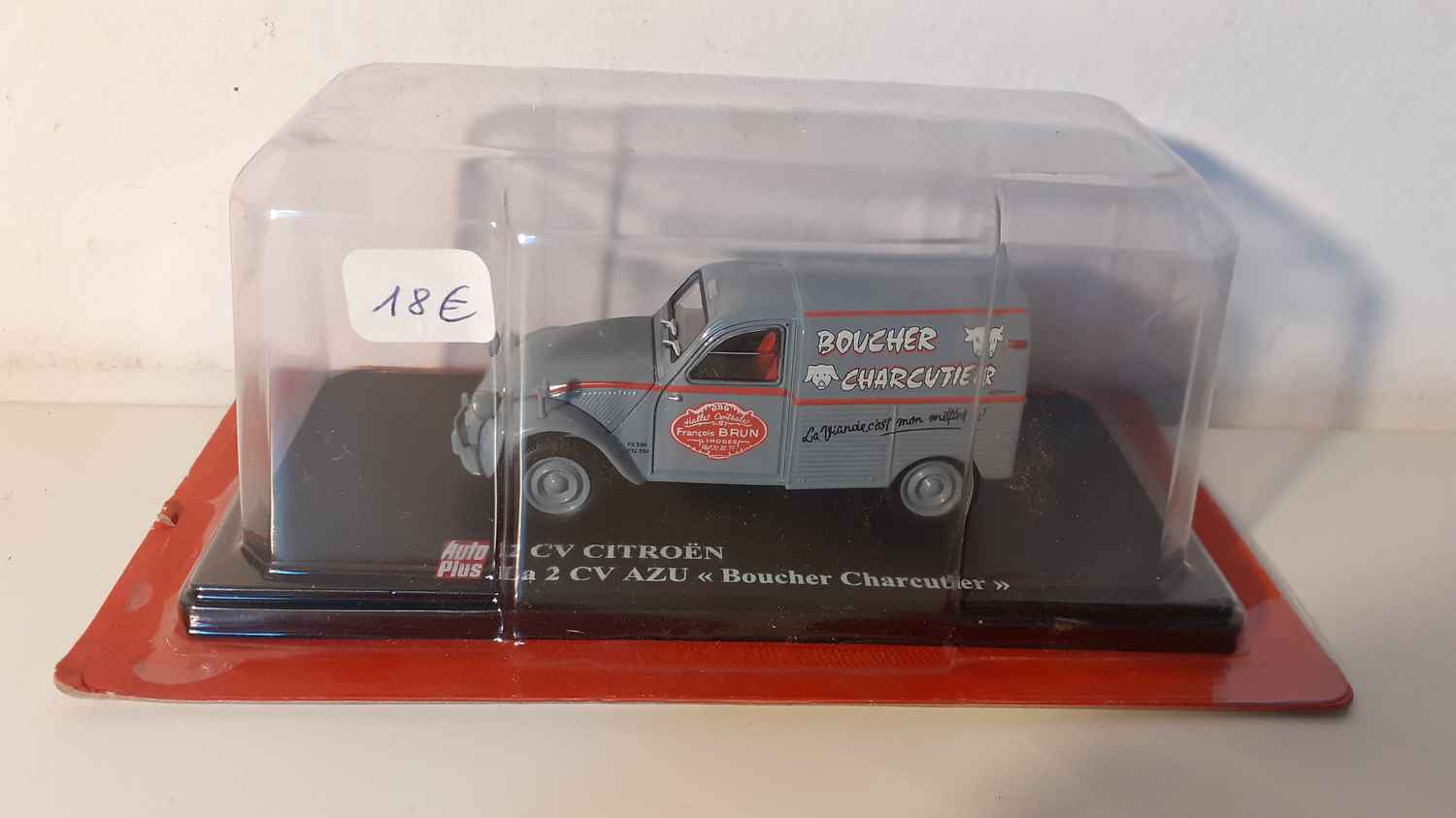 Citroën 2 CV AZU boucher charcutier