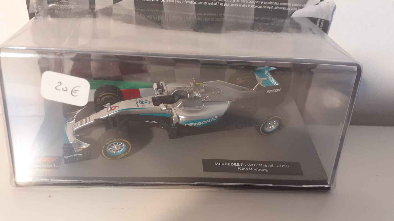 Mercedes F1 W07 Hybrid de 2016 (Formule 1)