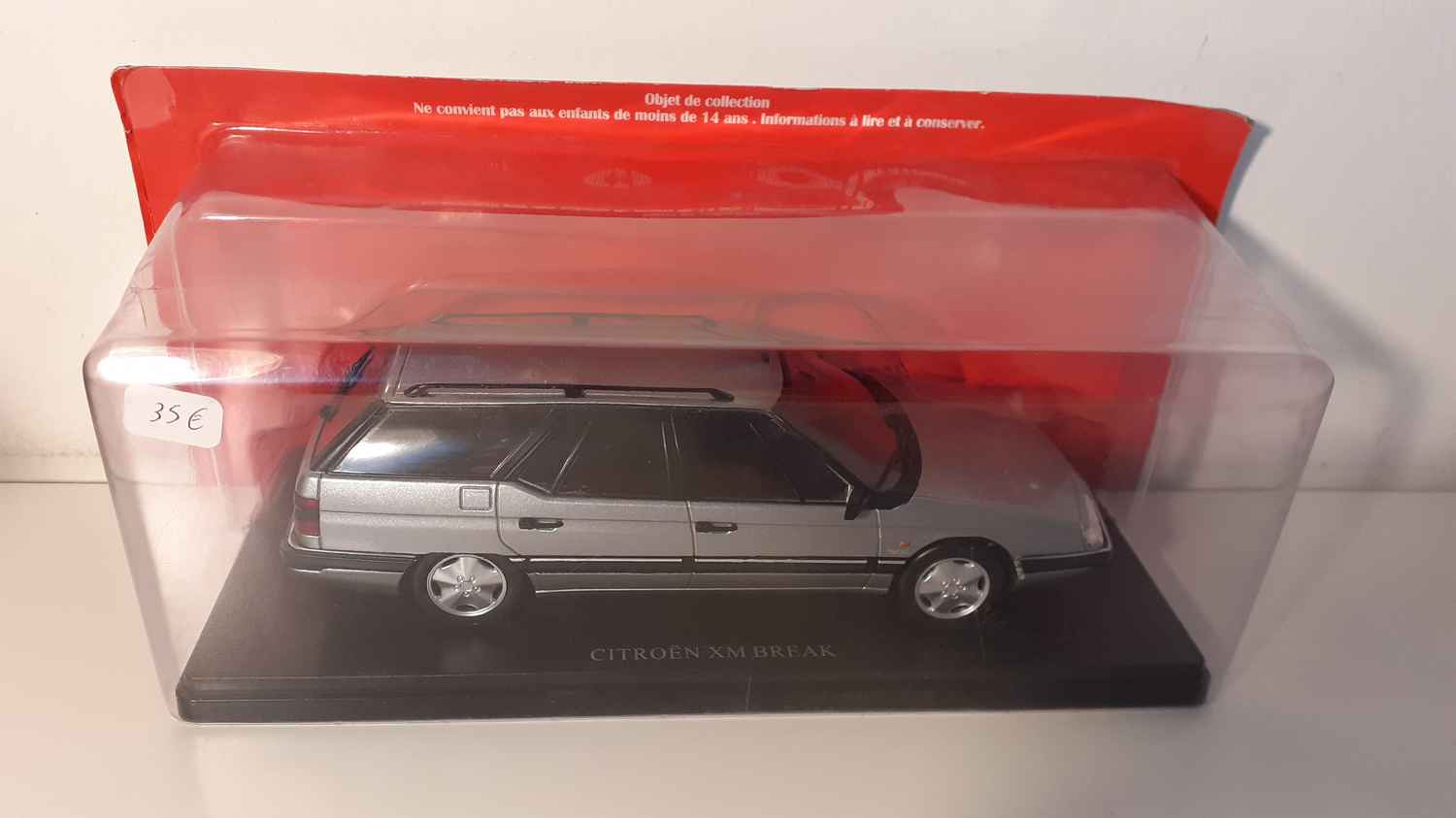 Citroën XM Break grise (échelle 1/24ème)