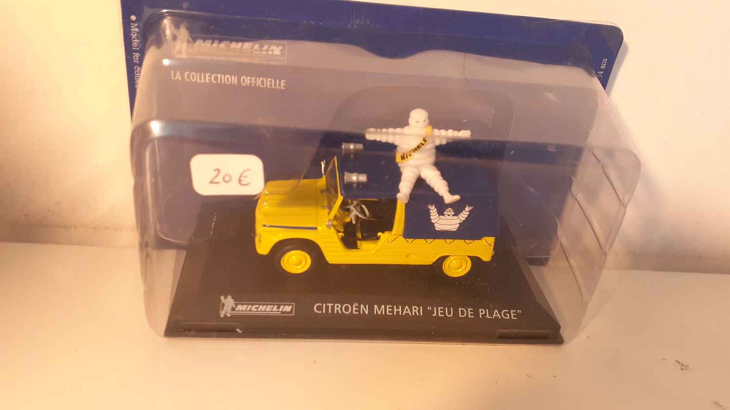 Citroën Méhari jeu de plage MICHELIN