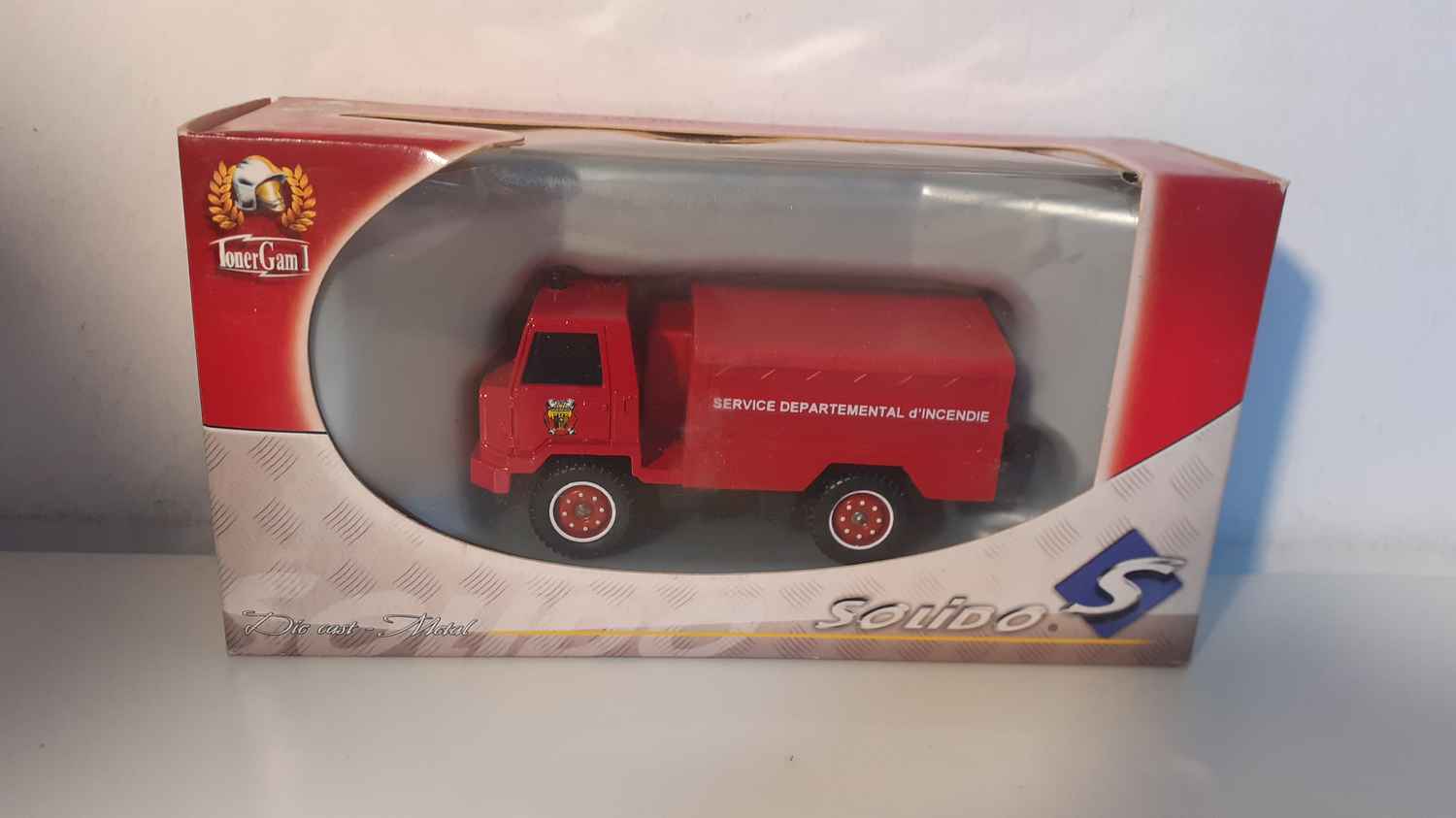 Camion Berliet 4x4 tuyaux POMPIERS