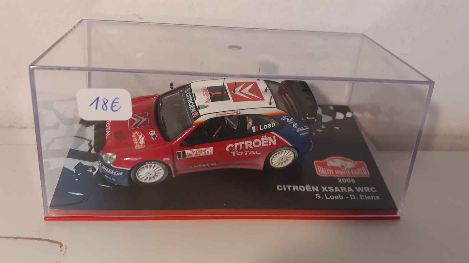 Citroën Xsara WRC - rallye de Monté-Carlo de 2005 (boite plexi)