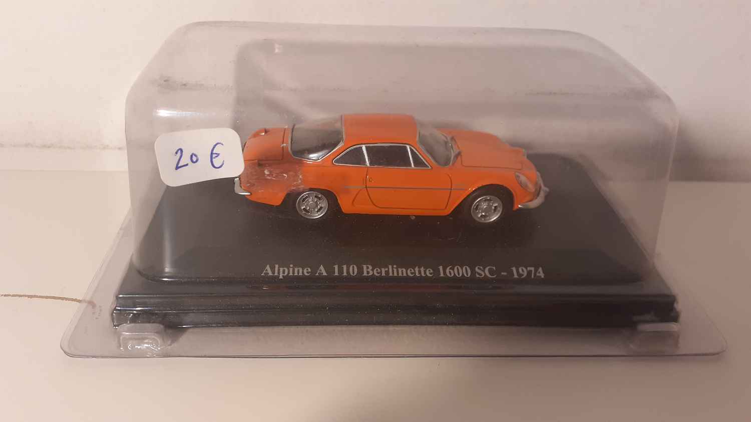 Renault Alpine A110 Berlinette 1600 SC orange de 1974