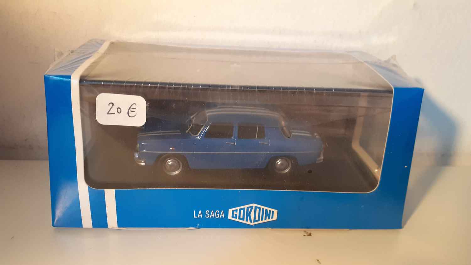 Renault 8 Gordini 1300 bleue de 1966 (la sage Gordini)