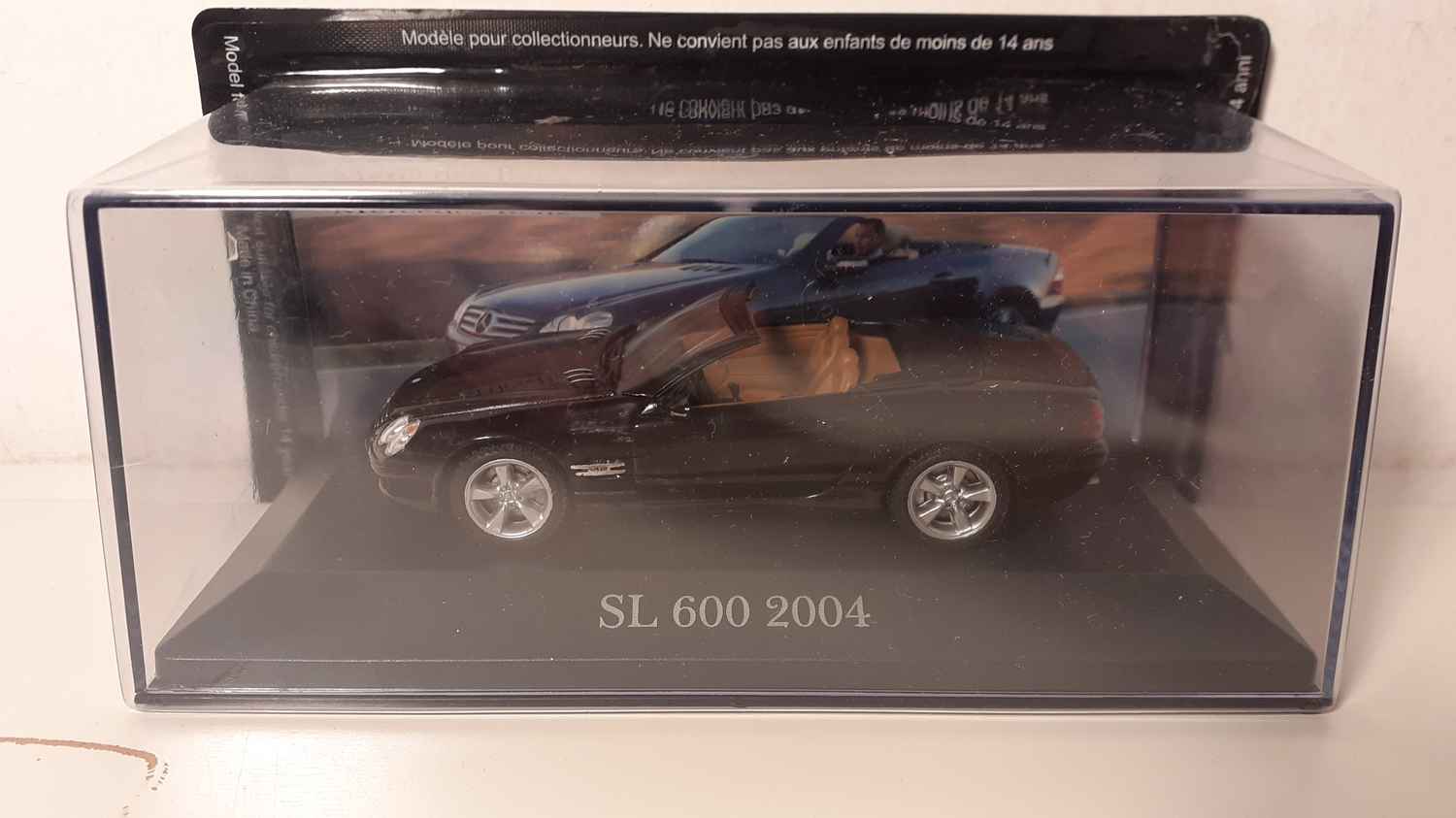 Mercedes SL 600 noire de 2004