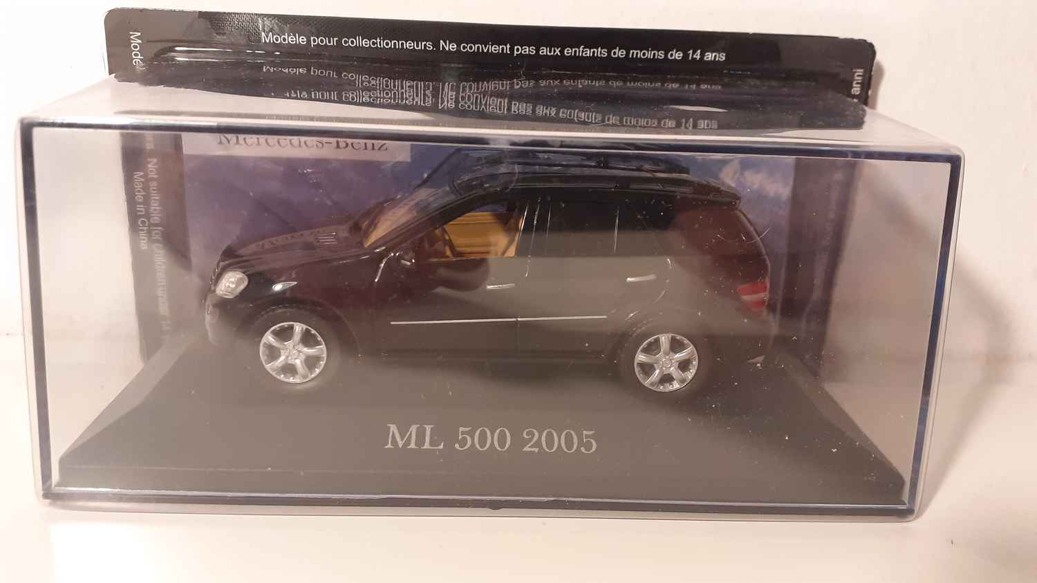 Mercedes ML 500 noire de 2005