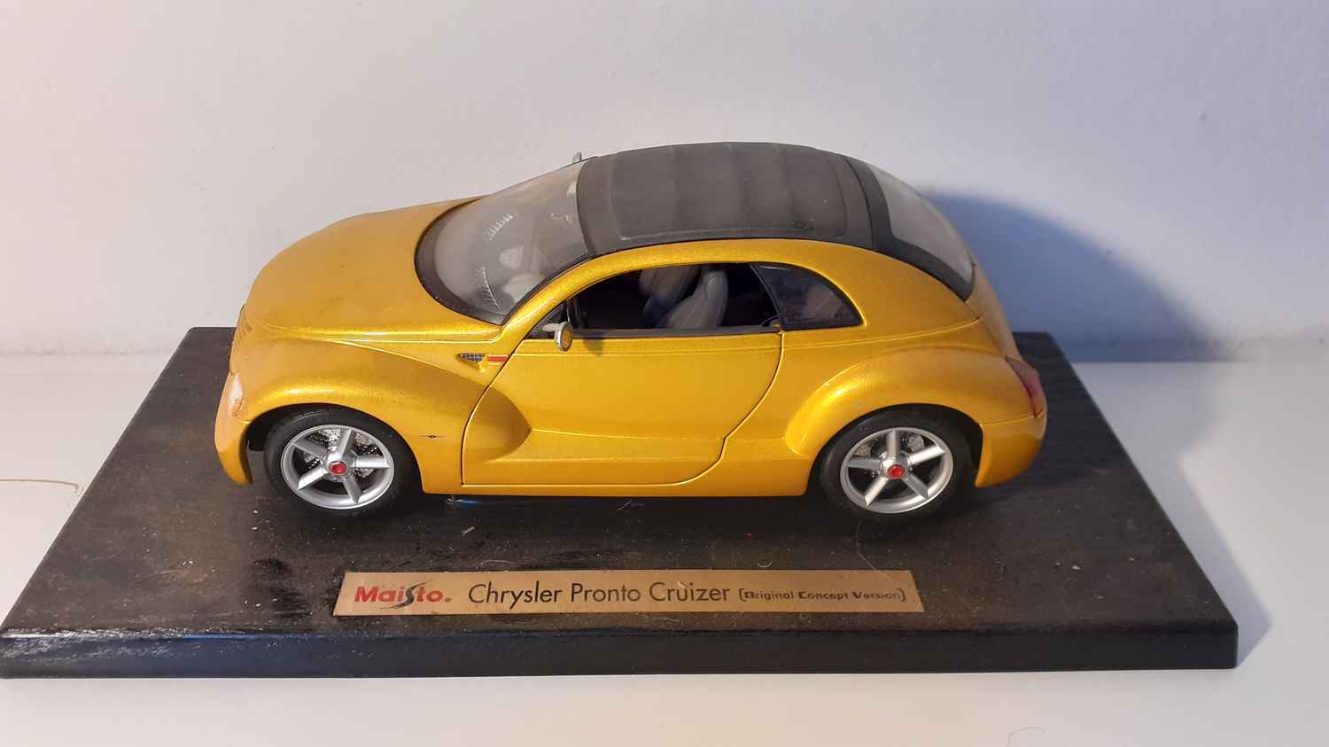 Chrysler Pronto Cruizer (échelle 1/18ème)