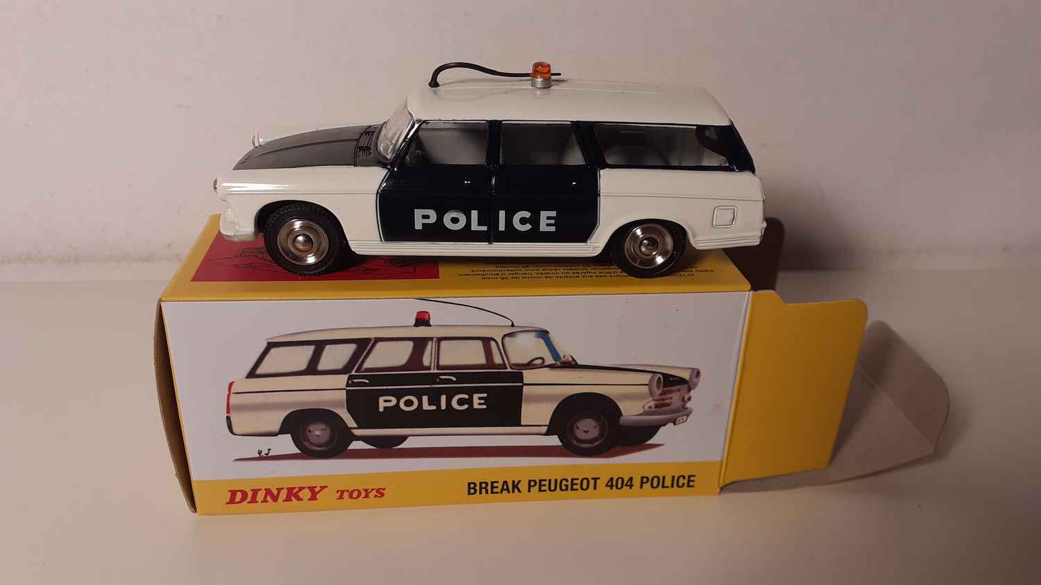 Peugeot 404 break de police Dinky-Toys (Editions Atlas)