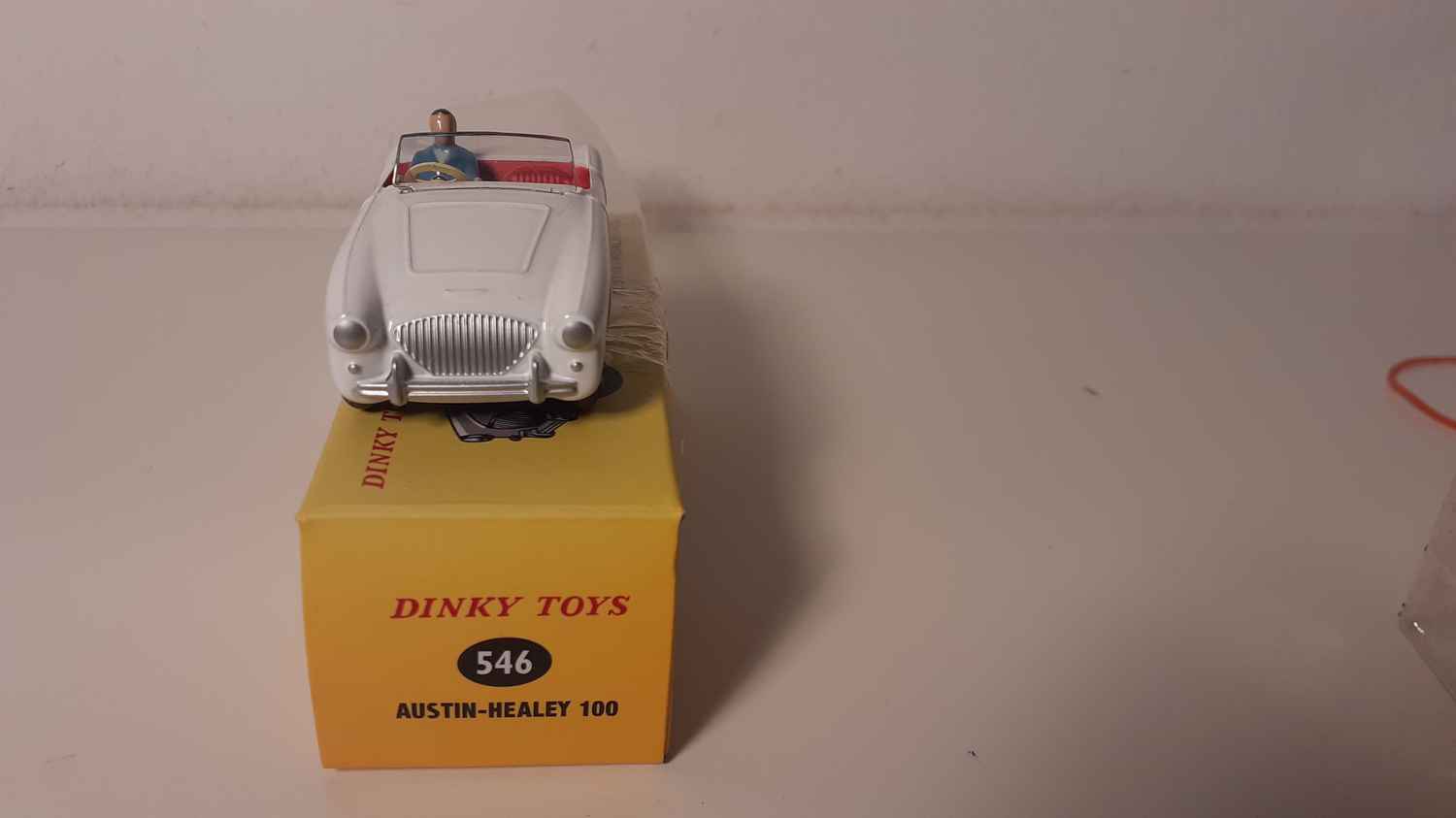 Austin-Healey 100 blanche Dinky-Toys (Editions Atlas)