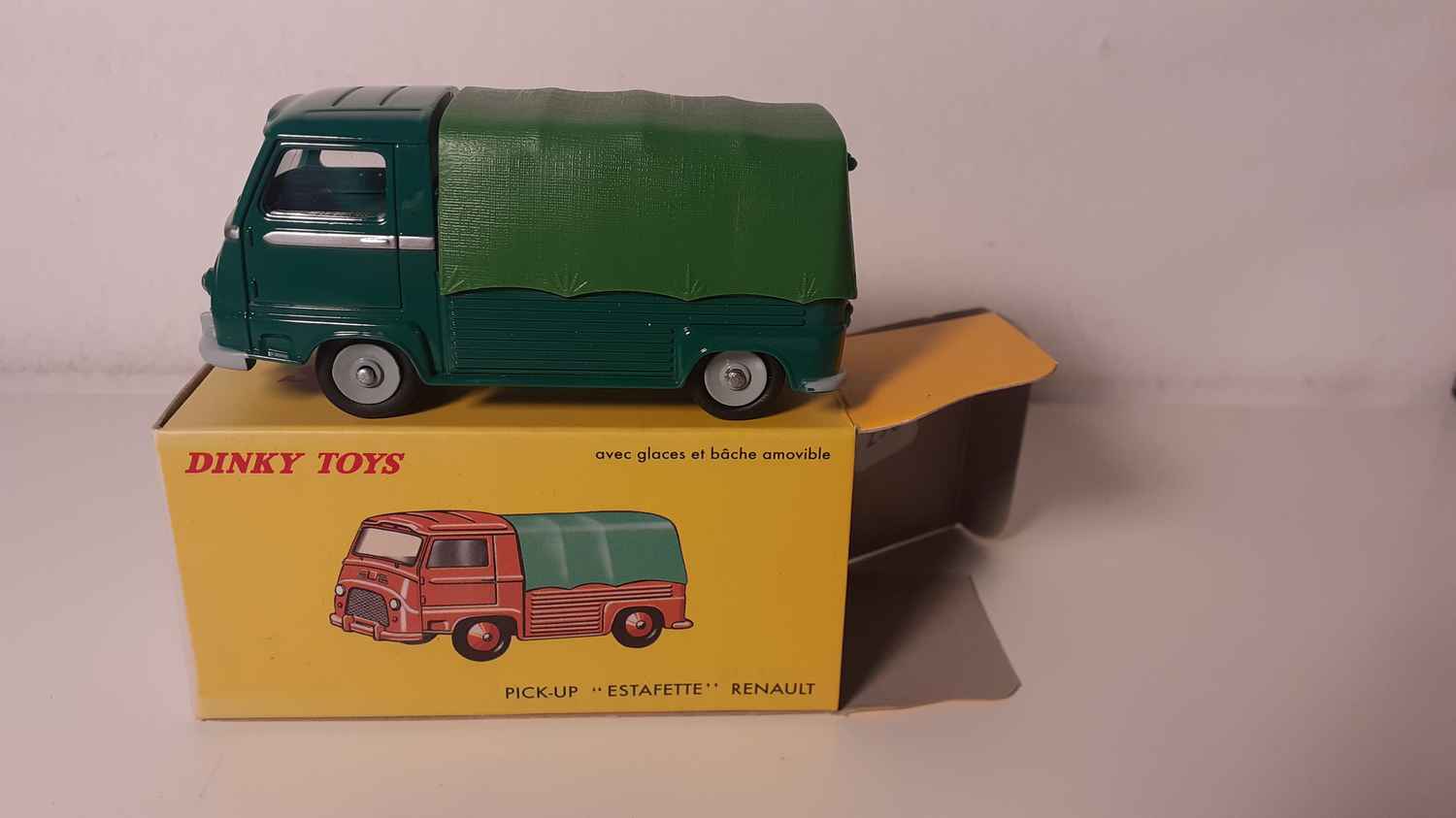 Renault estafette pick-up verte Dinky-toys (Editions Atlas)