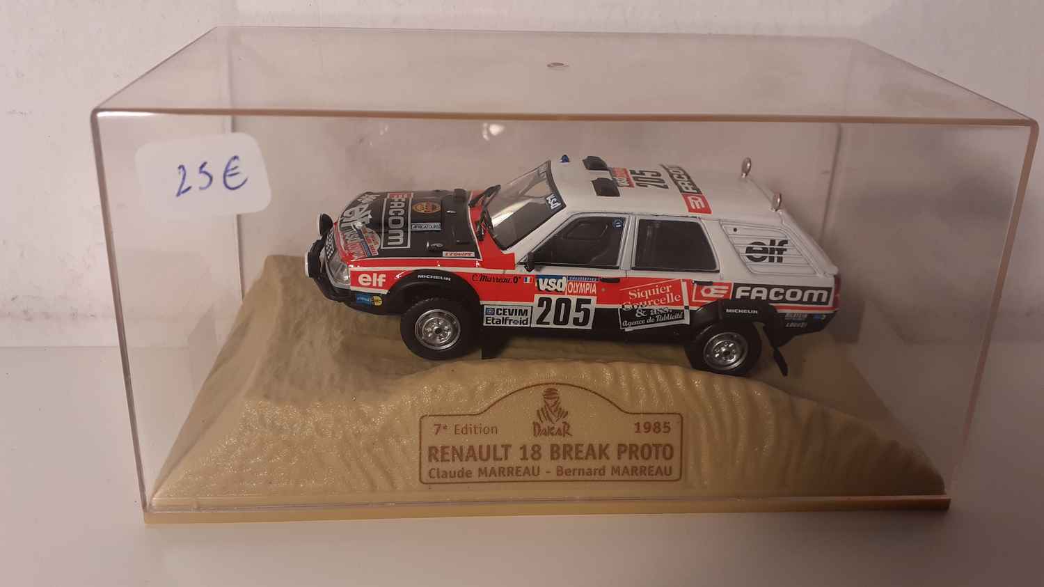 Renault 18 break PROTO N°205 (rallye Paris-Dakar 1985)