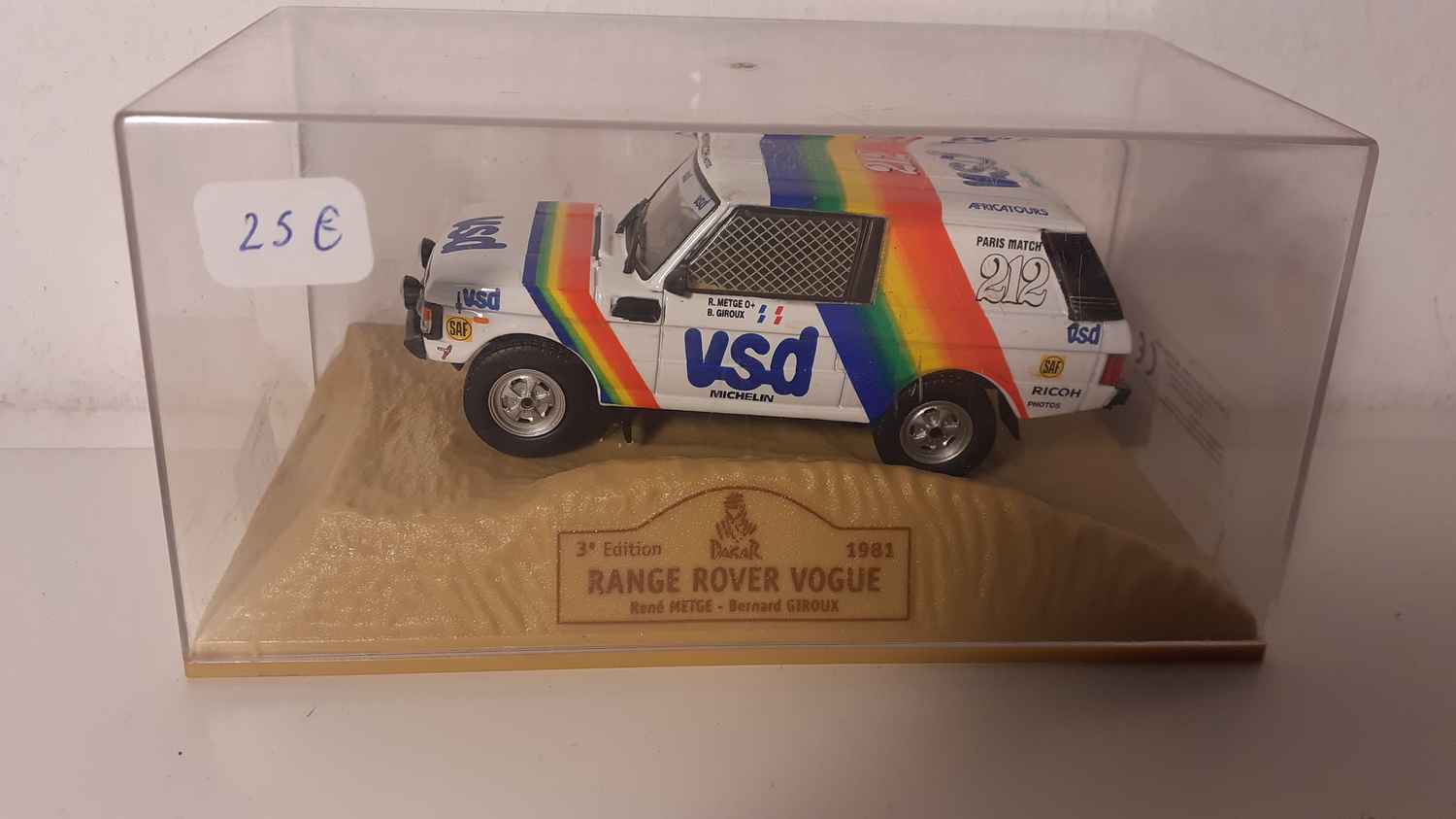 Range-Rover Vogue N°212 (rallye Paris-Dakar 1981)