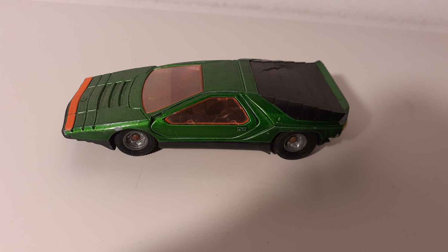 Carabo Bertone verte de 1968 (Solido)