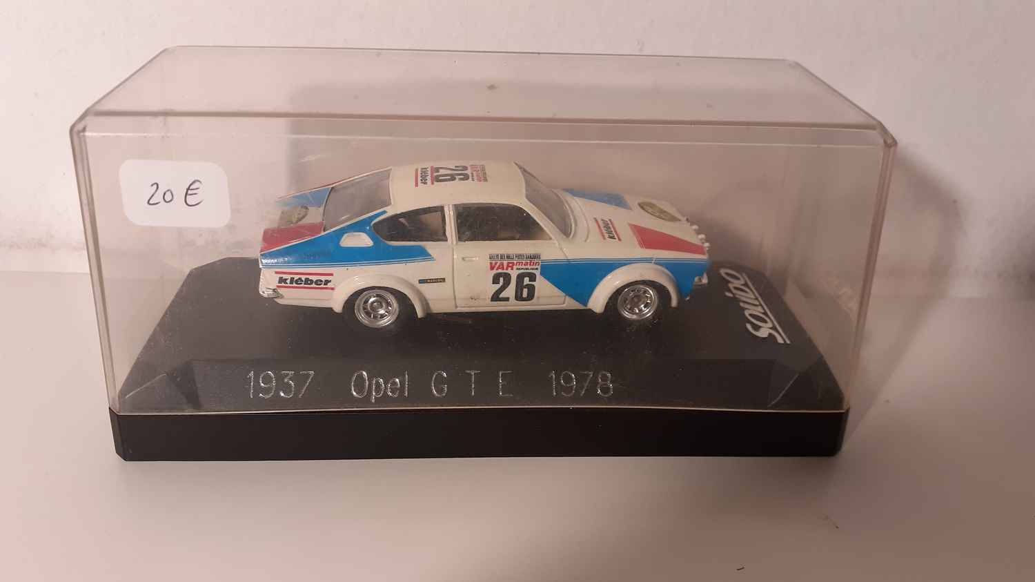 Opel GTE de 1978 avec le numéro 26 (Solido référence 1937)