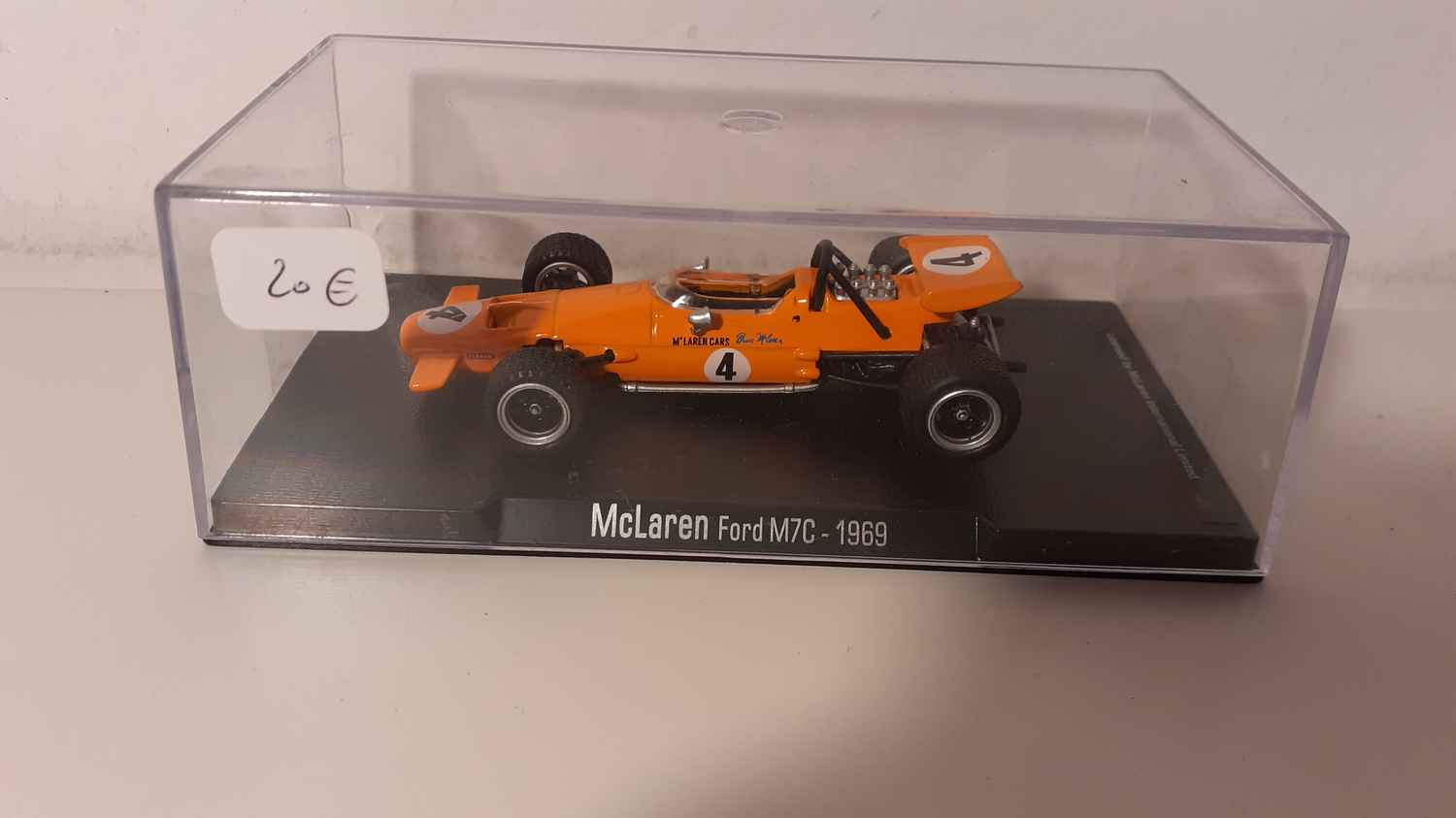 McLaren Ford M7C orange de 1969 (Formule 1)