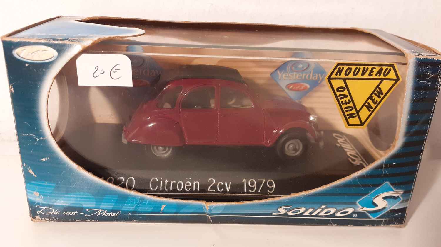 Citroën 2 CV bordeaux de 1979