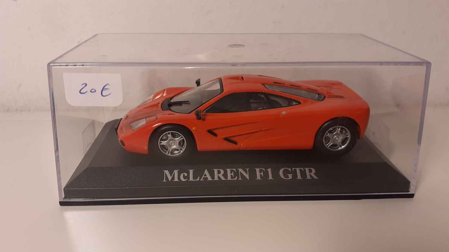 McLaren F1 GTR orange