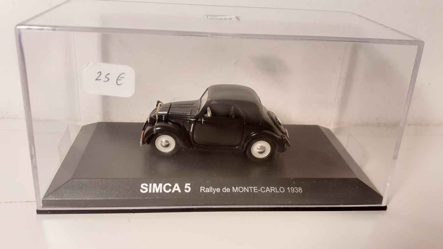 Simca 5 noire rallye de Monté-Carlo de 1938 (Norev)