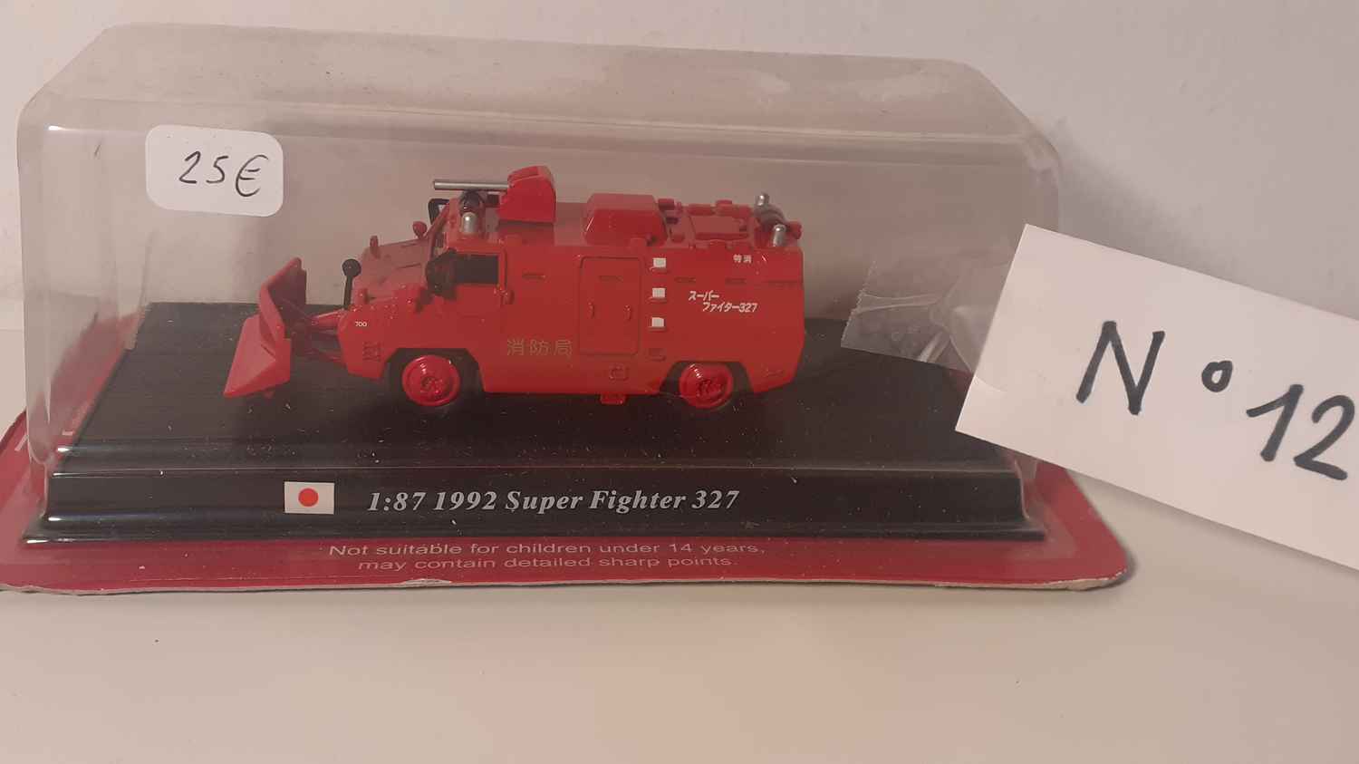 Véhicule N°12 de pompiers - Super Fighter 327 de 1992