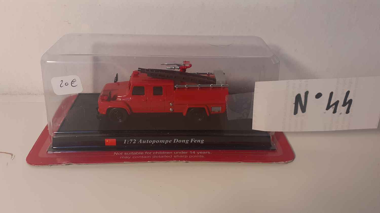 Véhicule N°44 de pompiers - Autopompe Dong Feng