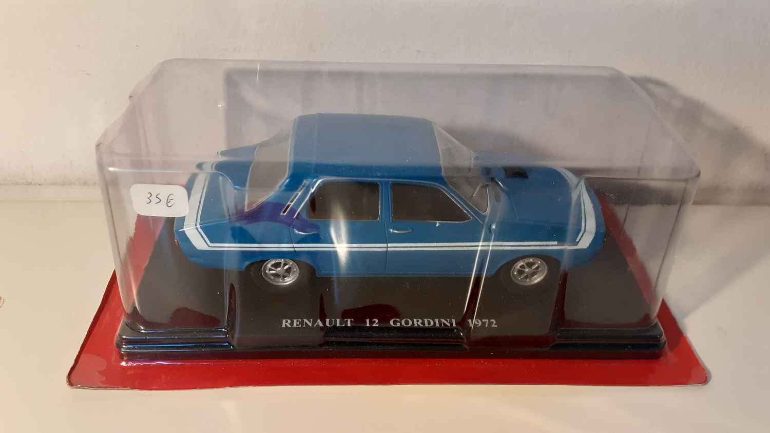 Renault 12 Gordini bleue de 1972 (échelle 1/24ème)