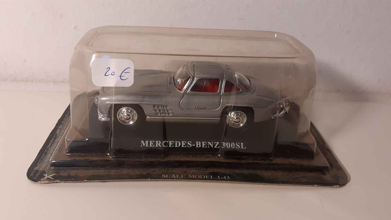 Mercedes-Benz 300SL grise (Del Prado)