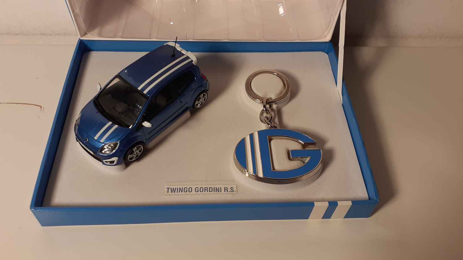 Renault Twingo Gordini R.S. (coffret avec voiture et porte-clefs)