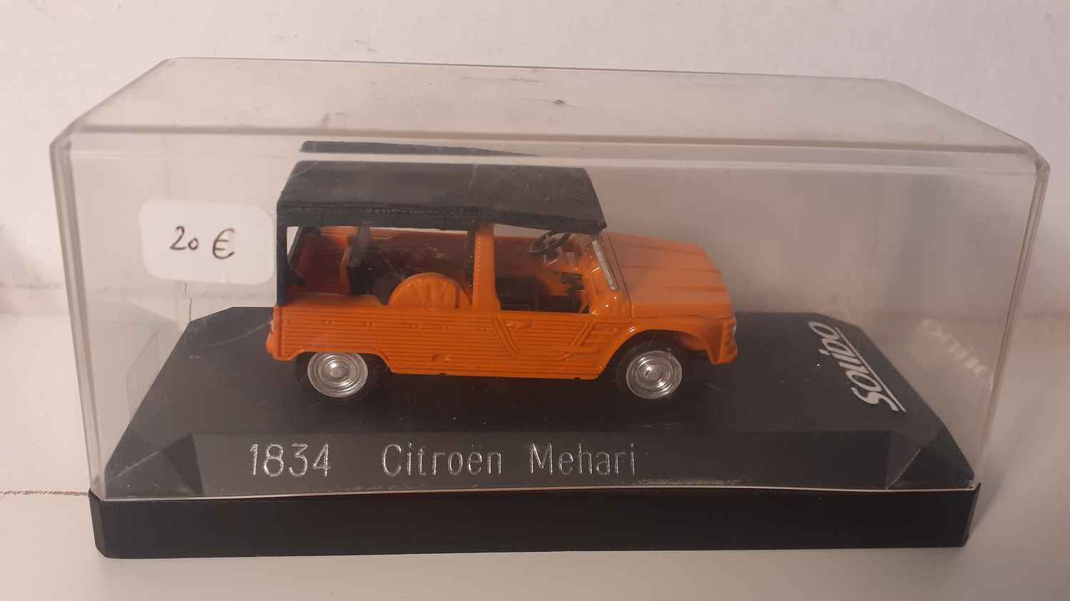 Citroën Méhari orange (Solido référence 1834)