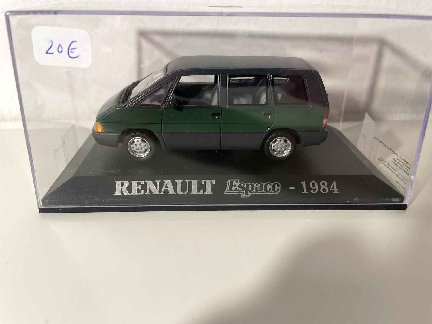 Renault Espace 1 vert de 1984