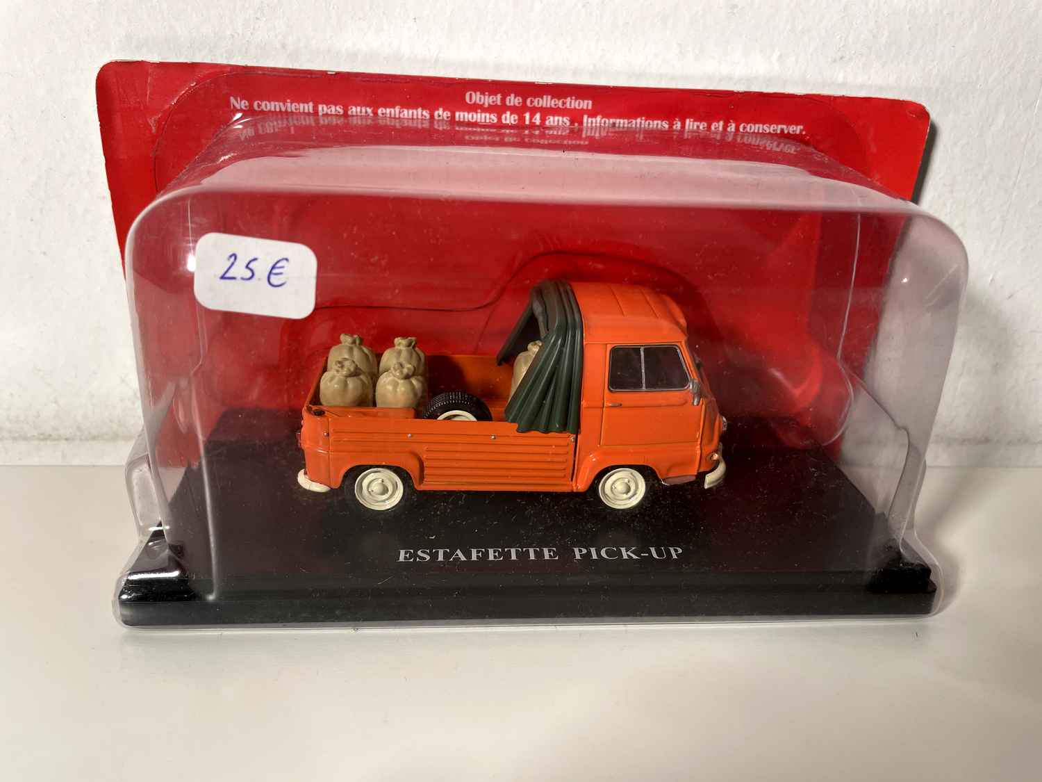 Renault estafette pick-up orange