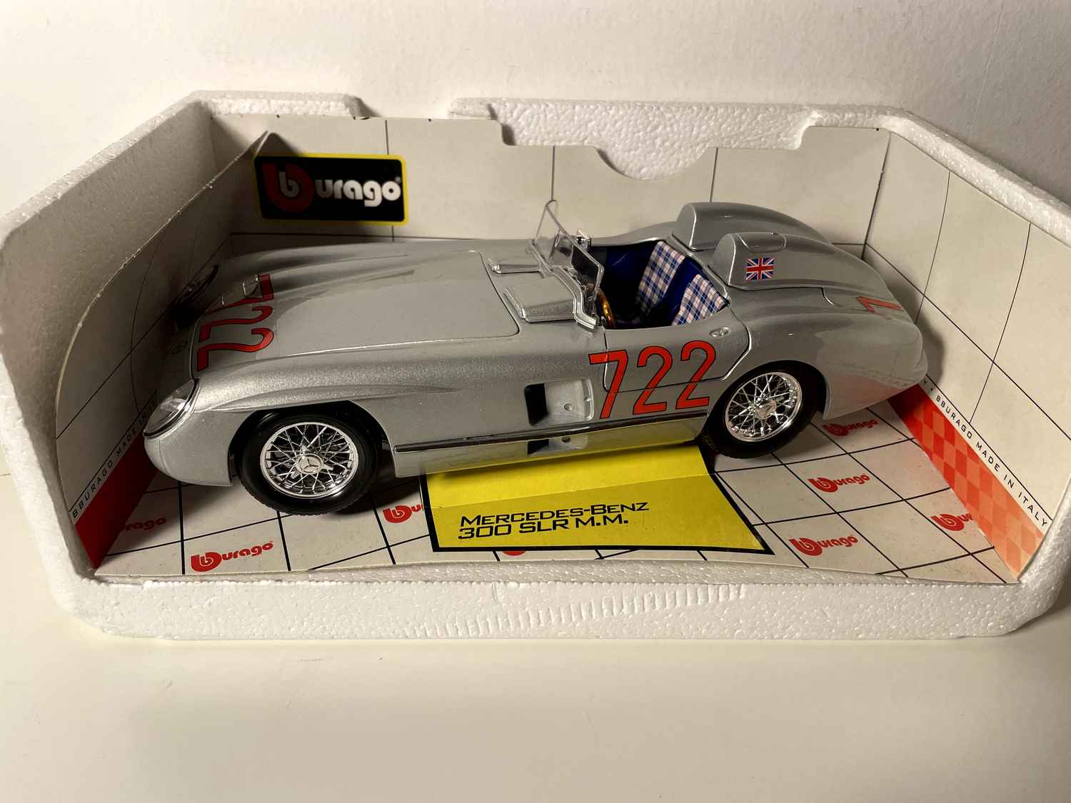 Mercedes-Benz 300 SLR M.M. grise (échelle 1/18ème)