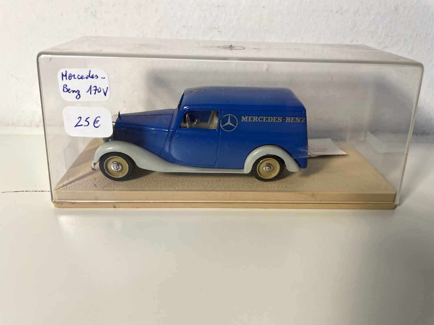 Mercedes-Benz 170V bleu (Eligor)