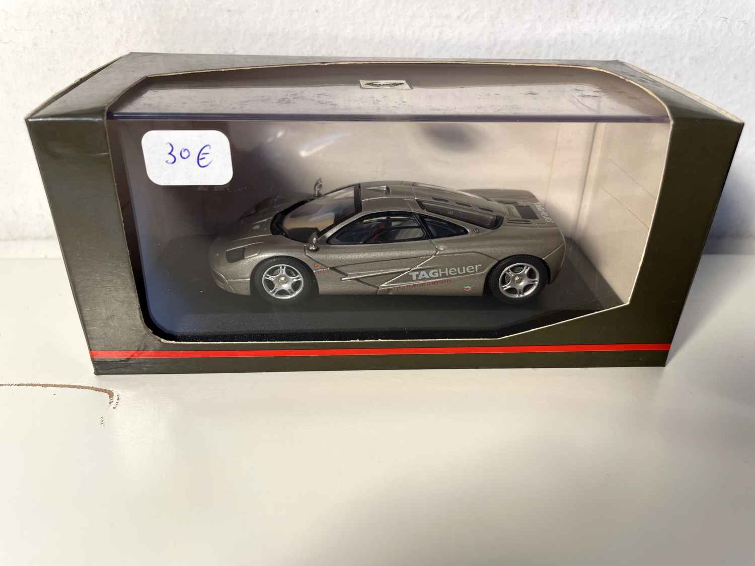 McLaren F1 Street car Tag-Heuer (Minichamps)