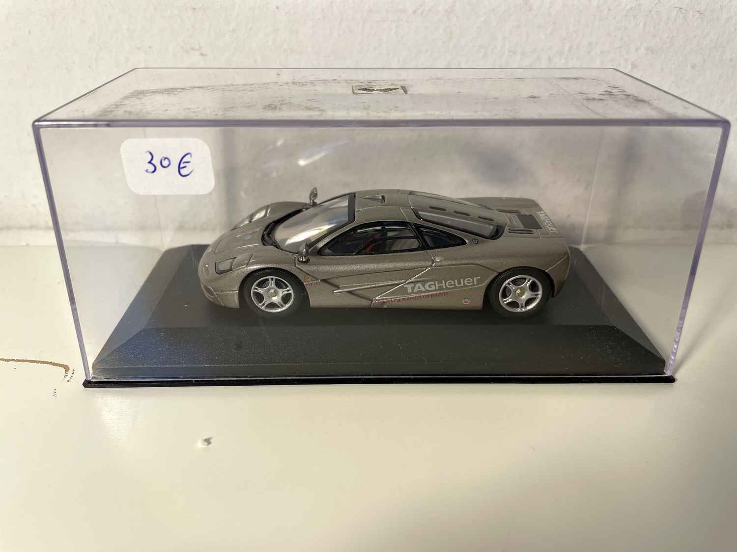 McLaren F1 Street car Tag-Heuer (Minichamps)