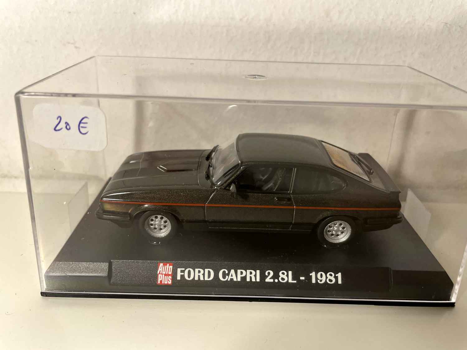 Ford Capri 2.8L noire? de 1981