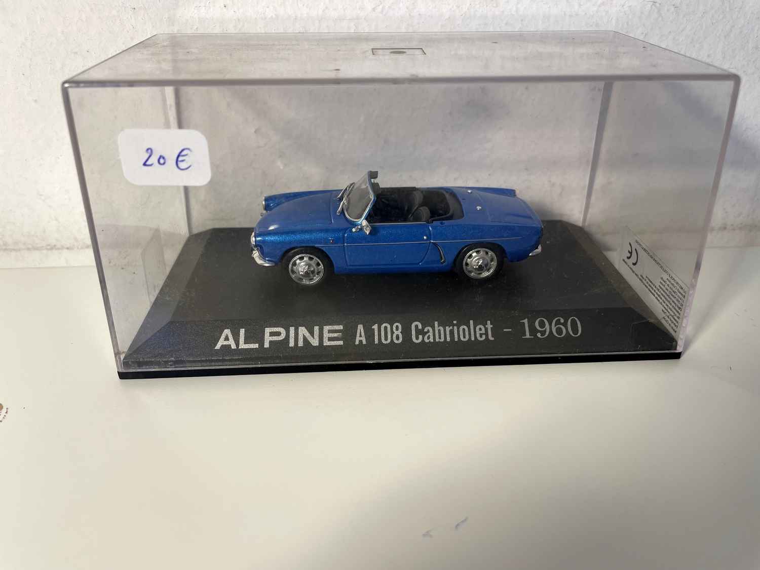 Renault Alpine A108 cabriolet bleue de 1960