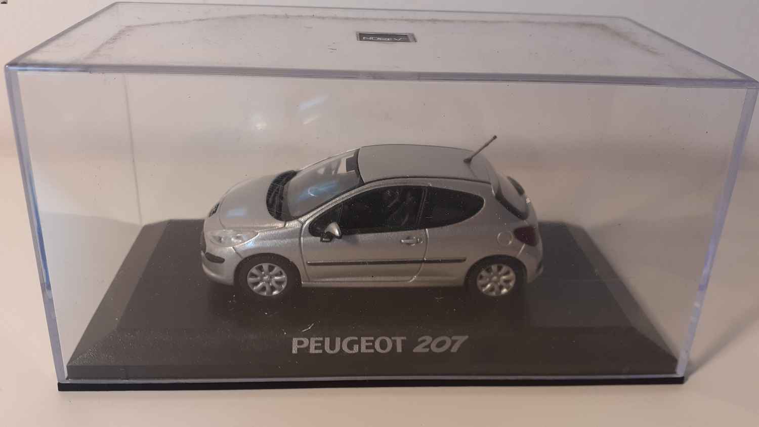 Peugeot 207 clearance miniature