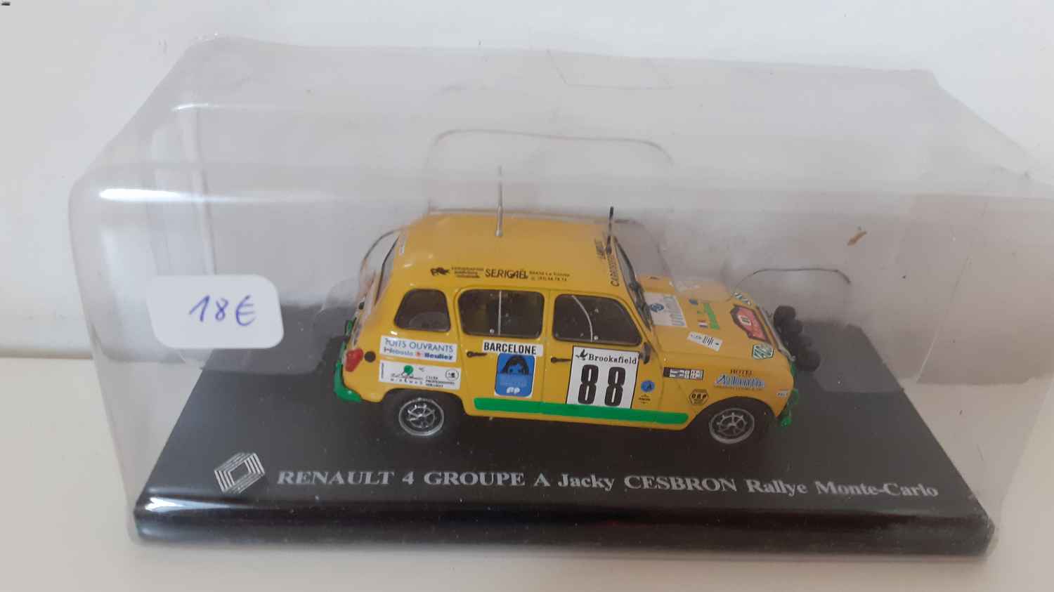 Renault 4 groupe A Jacky Cesbron rallye de Monté-Carlo jaune