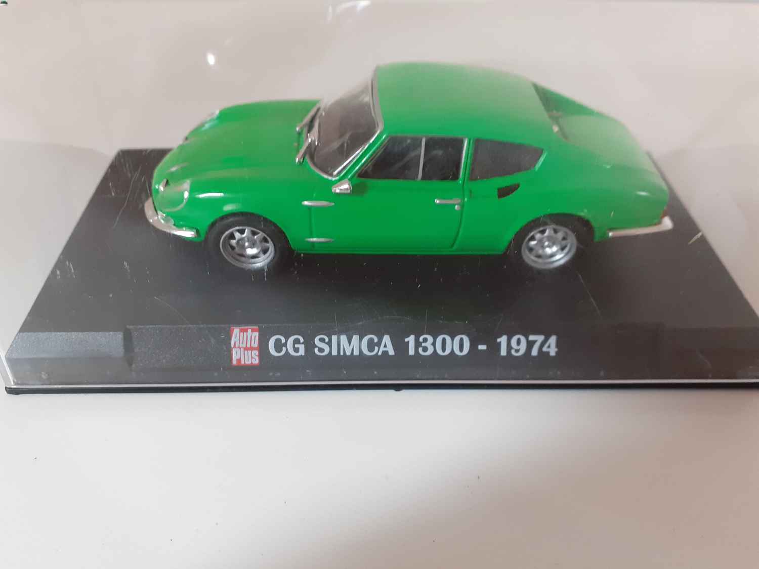 SIMCA CG 1300 verte de 1974